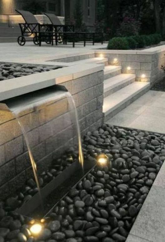 Wasserbrunnen modern