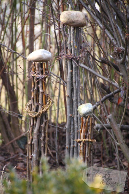 Gartendeko aus ästen