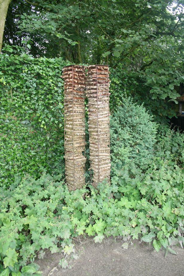 Gartendeko aus ästen