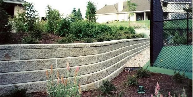 betonblock-gartenmauer-designs-78_14-8 Betonblock Gartenmauer Designs