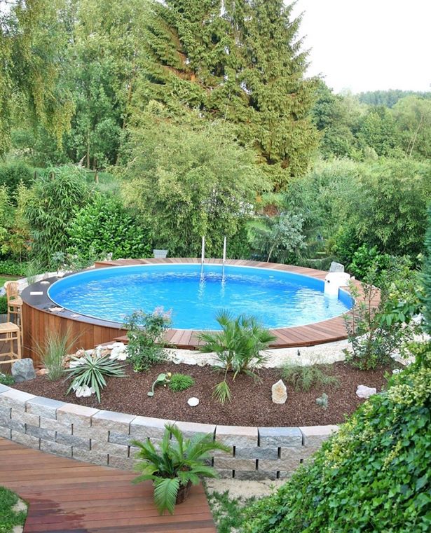 Kleiner gartenpool