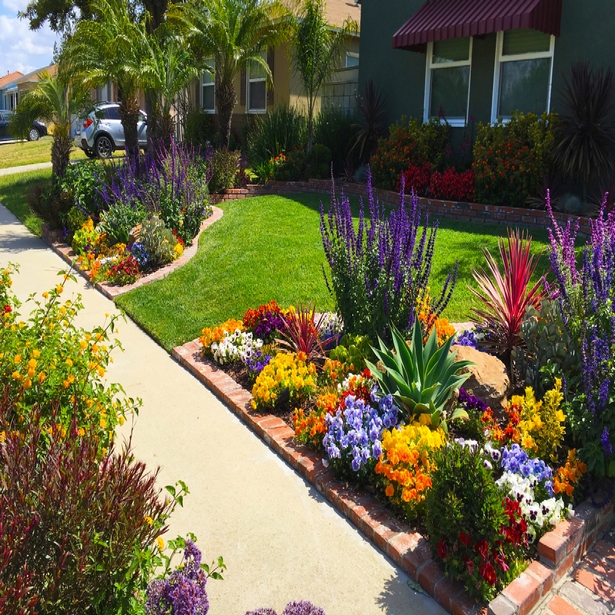 einfache-landschaftsgestaltung-ideen-fur-vor-dem-kleinen-haus-52_11 Simple landscaping ideas for front of small house