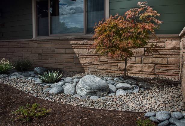 fluss-stein-landschaftsbau-ideen-49_12 River stone landscaping ideas