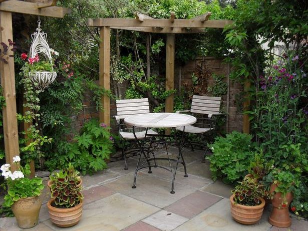kleine-terrasse-design-ideen-auf-einem-budget-30_4 Small patio design ideas on a budget