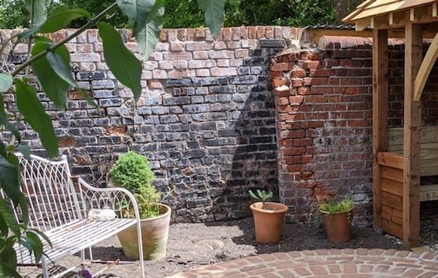 ummauerte-garten-design-ideen-10_13 Walled garden design ideas