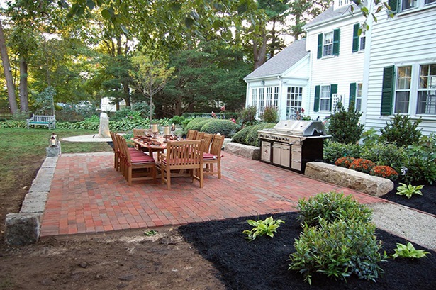 Hinterhof Ziegel Terrasse Ideen