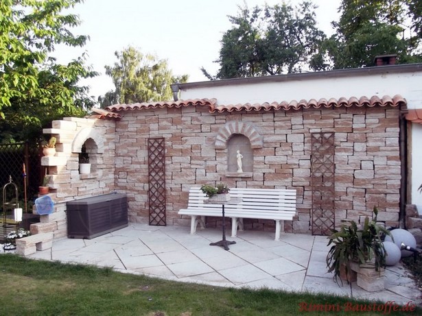 Mediterrane gartenmauer