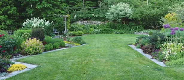 gartengestaltungen-fur-rechteckige-garten-45_3-13 Gartengestaltungen für rechteckige Gärten