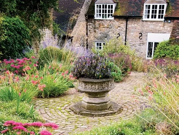 gestaltung-eines-englischen-gartens-45_12-4 Gestaltung eines englischen Gartens