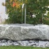 Wasserbrunnen garten stein